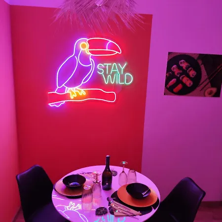 Suite Maison Tropical - Luxury Apartment In Central Bari * 바리
