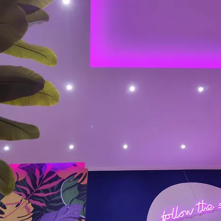 アパート Suite Maison Tropical - Luxury Apartment Con Jacuzzi - Bari Centro