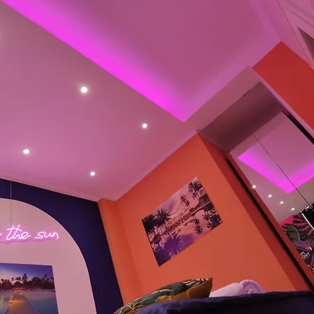 Appartamento Maison Tropical - Luxury Con Jacuzzi - Centro *