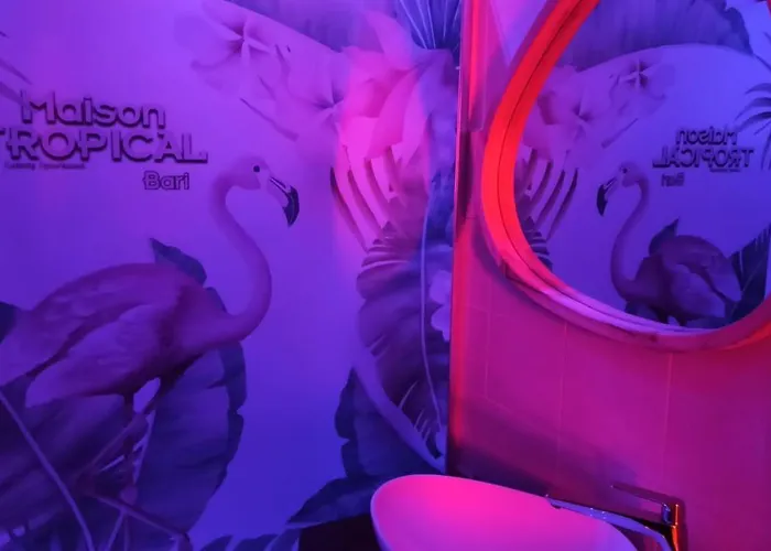 Appartamento Maison Tropical - Luxury Con Jacuzzi - Centro