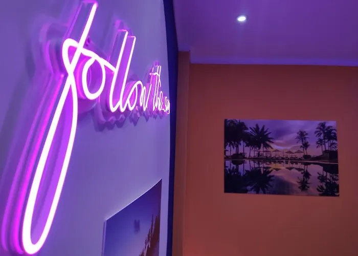 Appartamento Maison Tropical - Luxury Con Jacuzzi - Centro