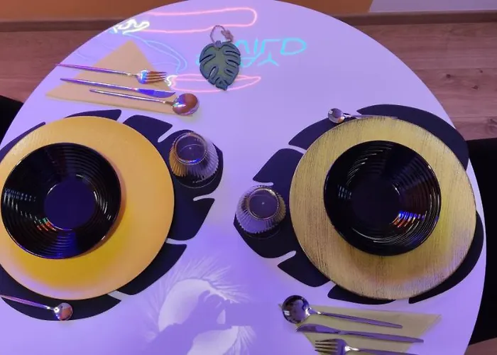 Appartamento Maison Tropical - Luxury Con Jacuzzi - Centro *