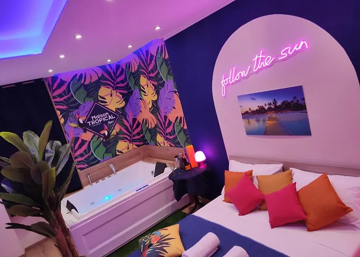 Appartamento Maison Tropical - Luxury Con Jacuzzi - Centro