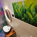 Maison Tropical - Luxury Con Jacuzzi - Centro * Bari