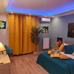 Apartment Maison Tropical - Luxury Con Jacuzzi - Centro Bari