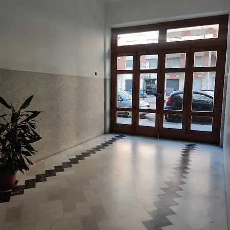 Apartament Maison Tropical - Luxury Con Jacuzzi - Centro Bari