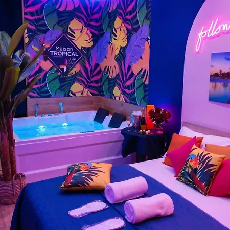 Apartment Maison Tropical - Luxury Con Jacuzzi - Centro *